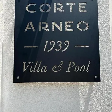 Corte Arneo 1939 Frühstückspension Leverano
