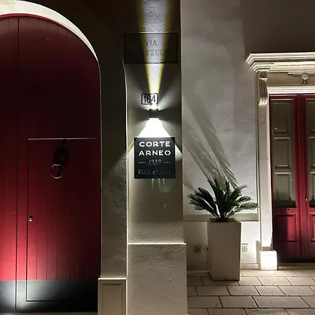 Corte Arneo 1939 住宿加早餐酒店 莱韦拉诺